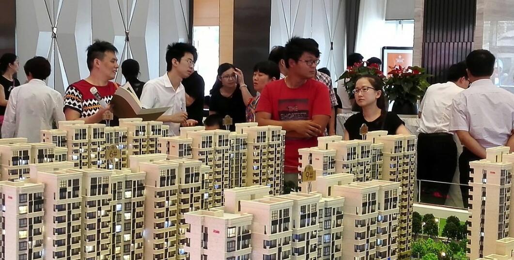 開發(fā)商卻以項目仍在建設(shè)中等各種理由搪塞